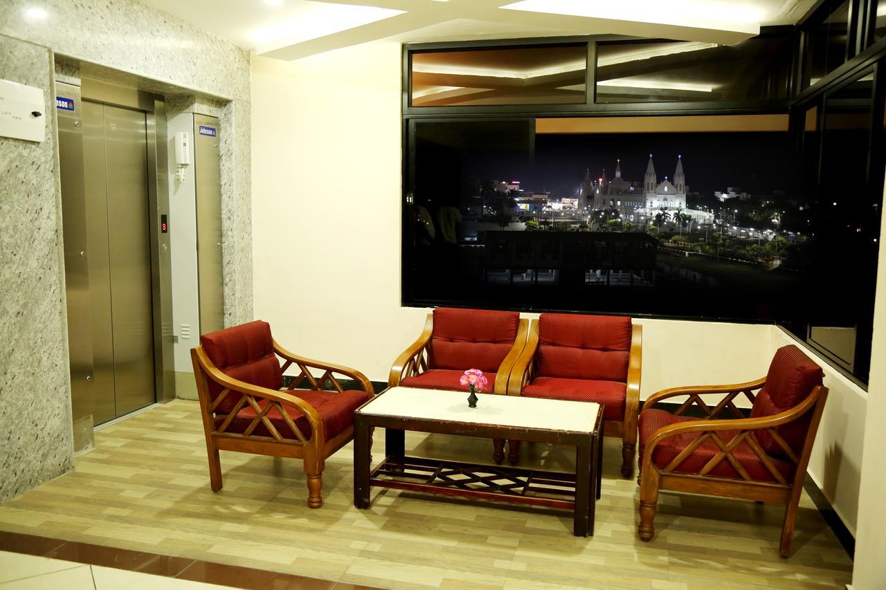 ולאנגני Hotel Seagate מראה חיצוני תמונה